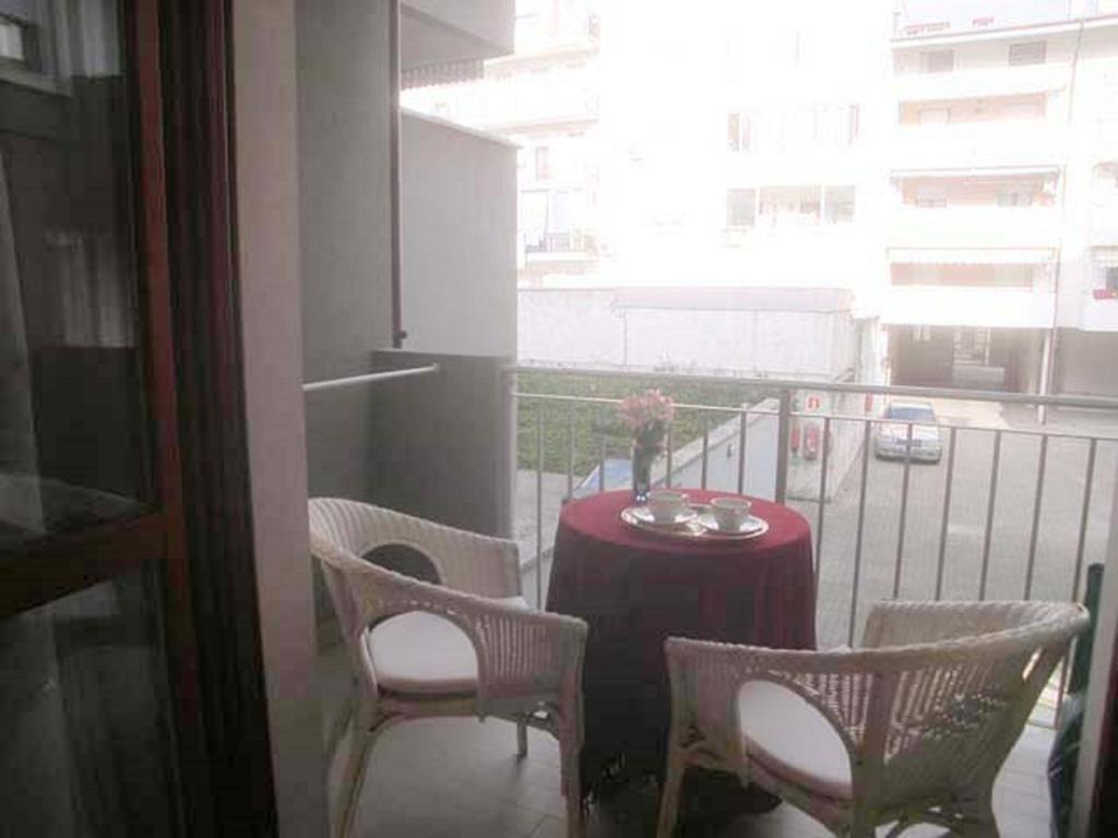 Lina'S Apartment Grado Bagian luar foto